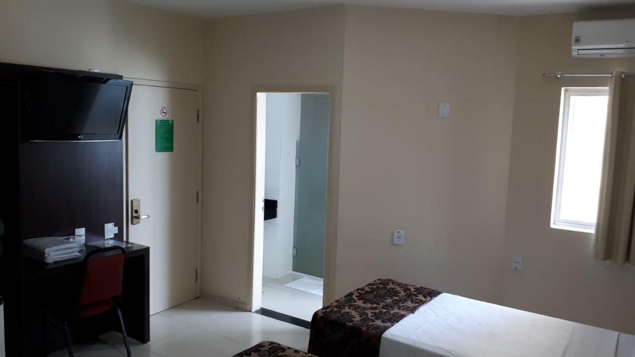 Center Patos Hotel ปาโตส เจ มินาส ภายนอก รูปภาพ